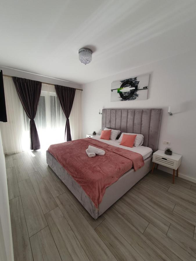 Апартаменты Ale House Орадя Экстерьер фото